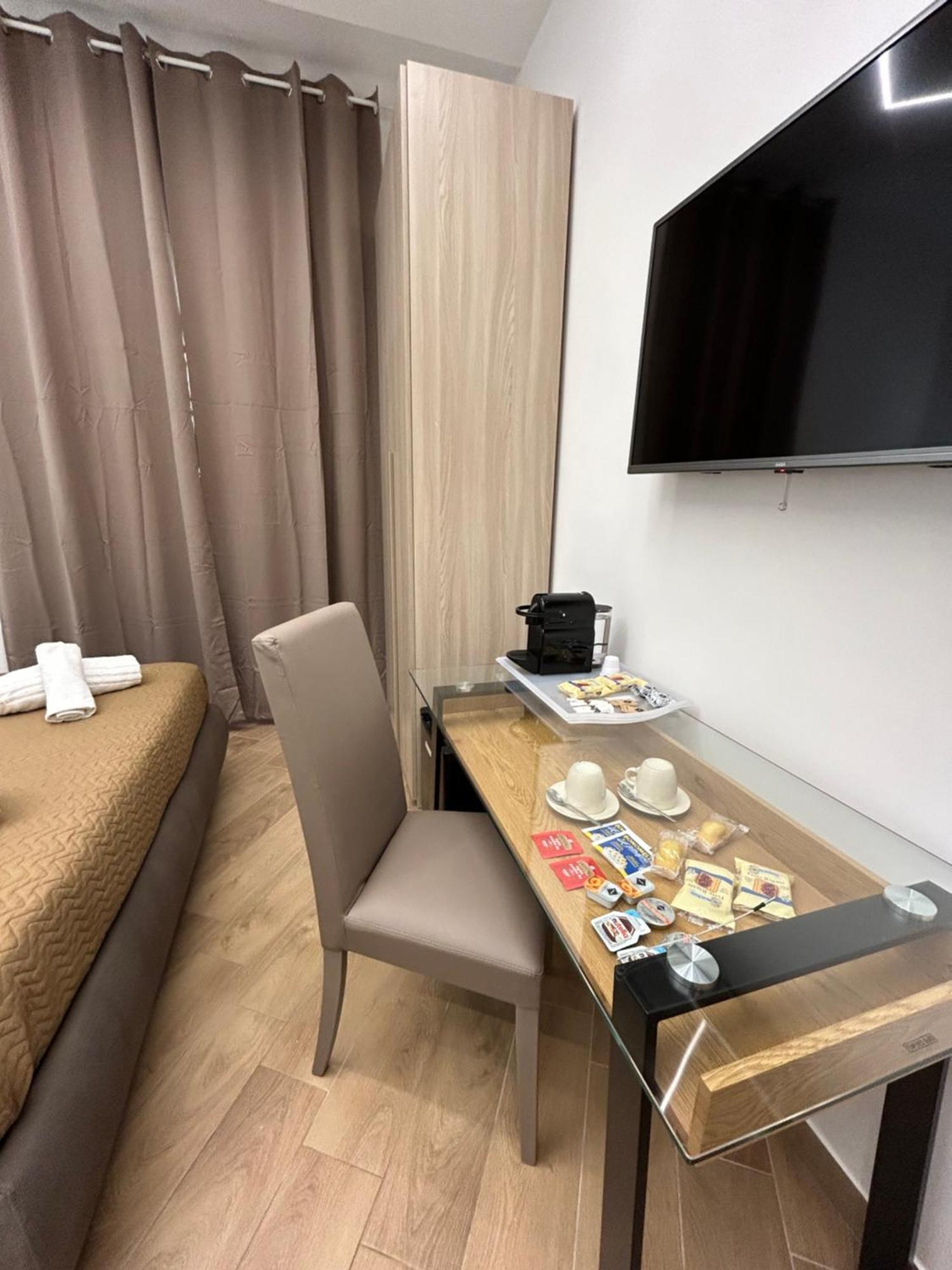 Grimaldi Comfort Guest House Luaran gambar
