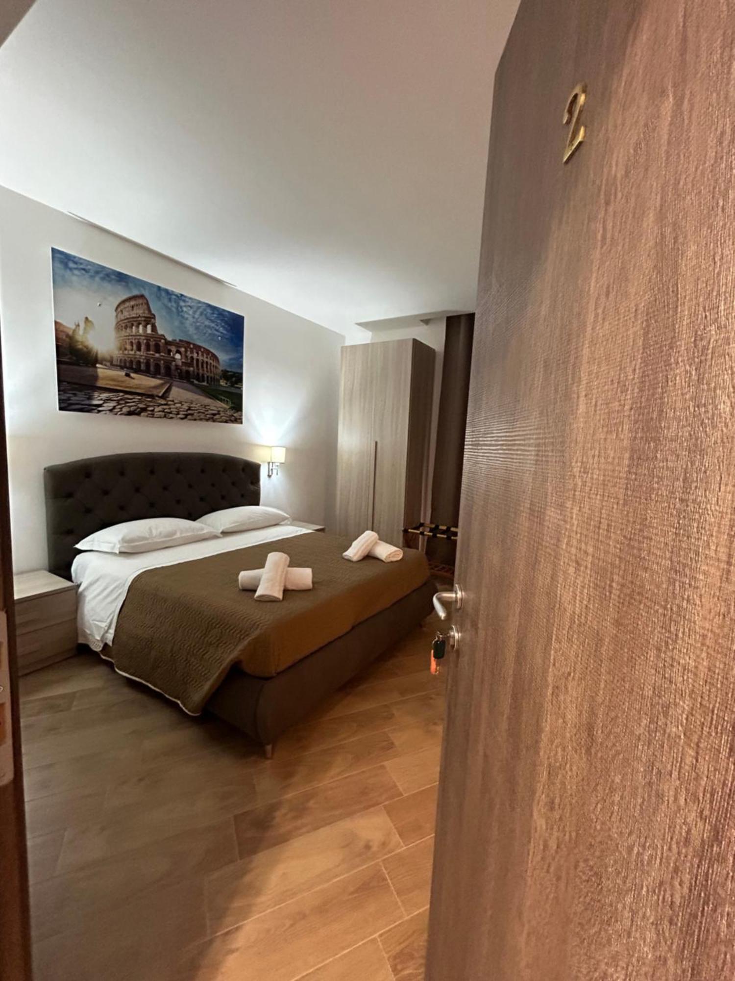 Grimaldi Comfort Guest House Luaran gambar